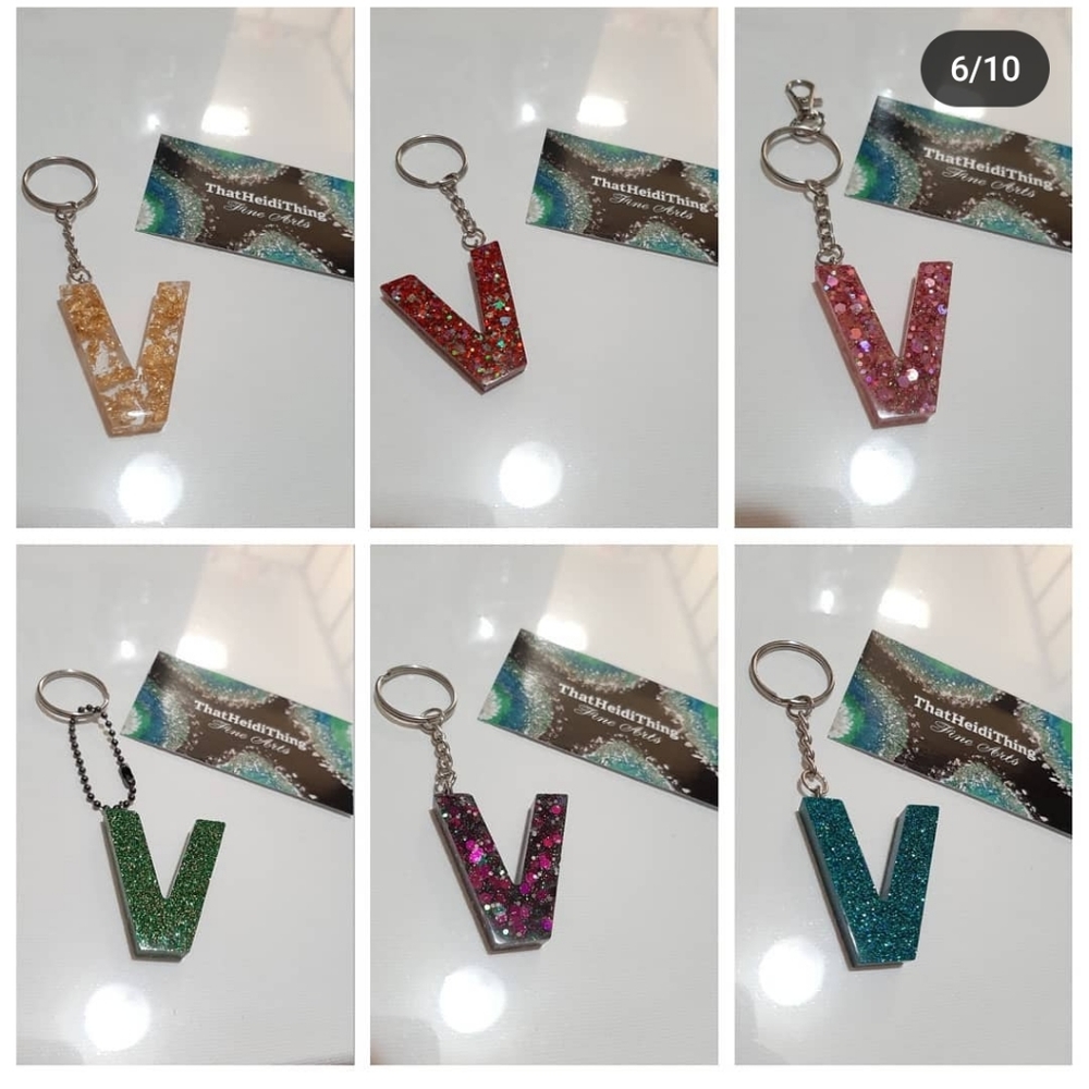Bag charm Keychain Letter V